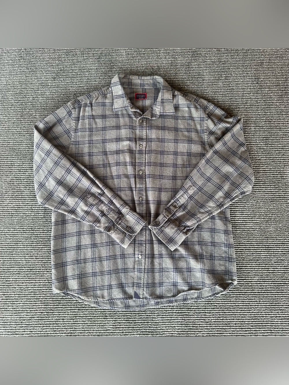 100% Cotton Grey/Blue Checkered UNtuckit Men's Shirt XXL/2XL